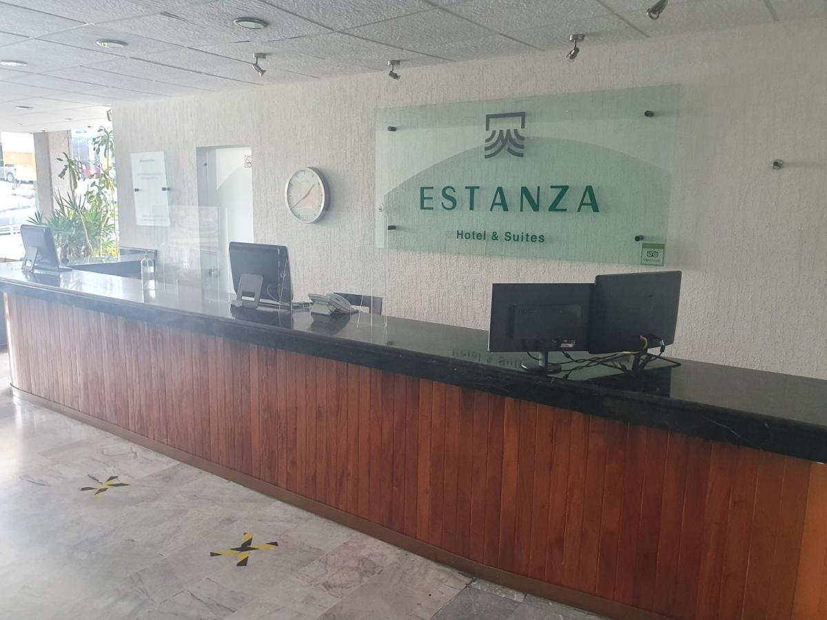 Estanza Hotel & Suites Morelia Extérieur photo