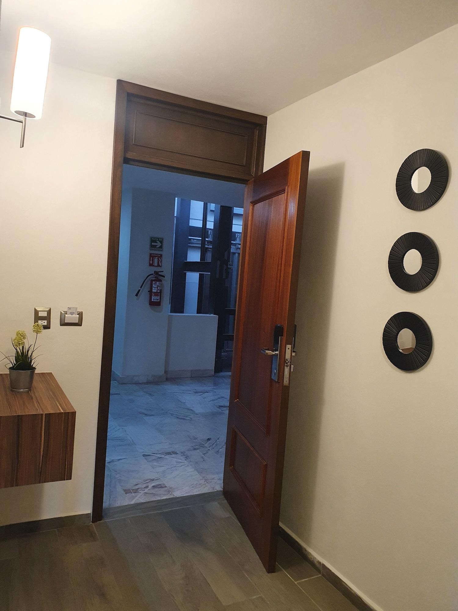 Estanza Hotel & Suites Morelia Extérieur photo