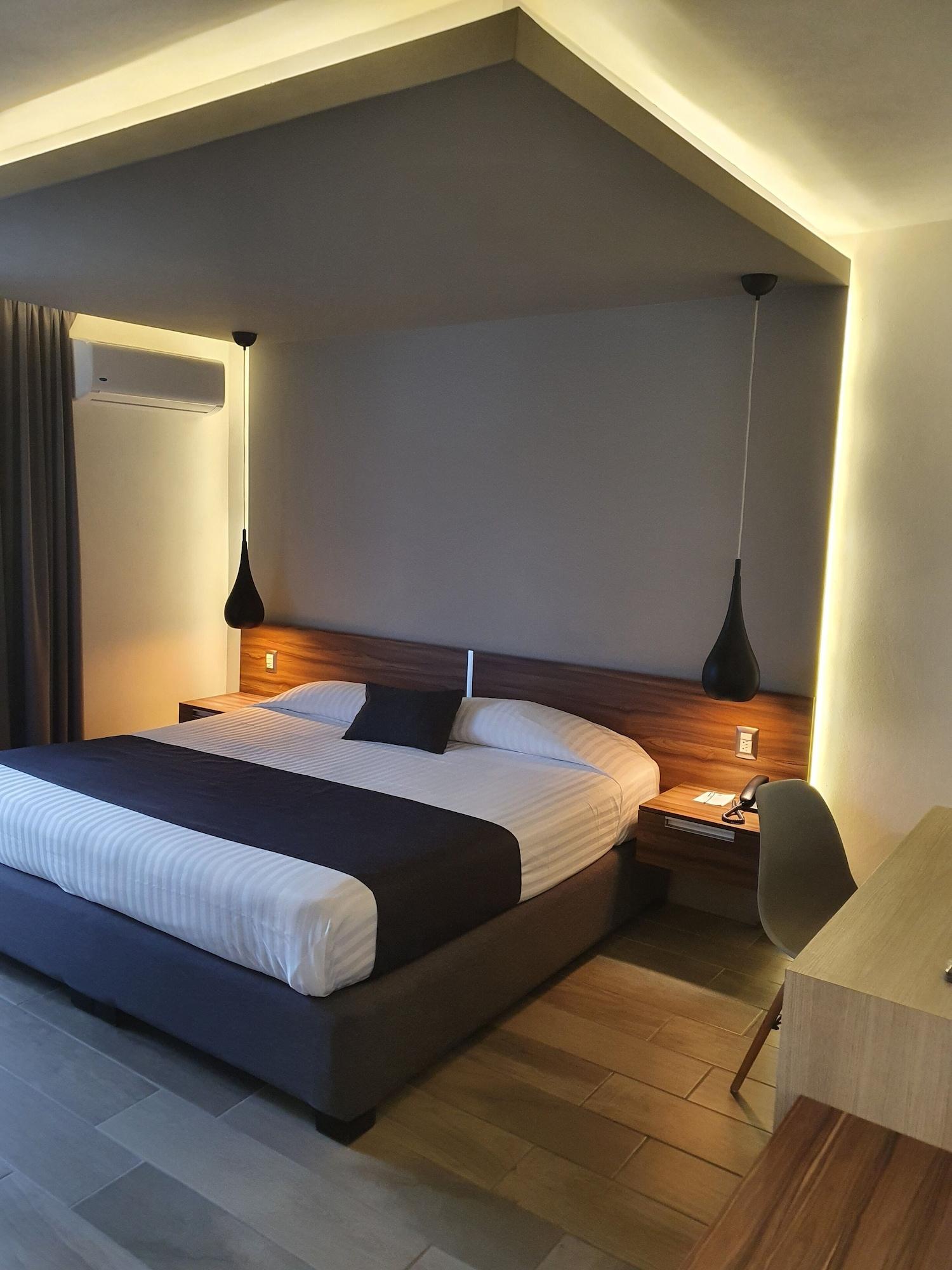 Estanza Hotel & Suites Morelia Extérieur photo