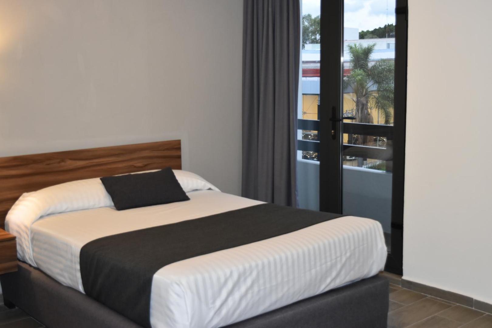 Estanza Hotel & Suites Morelia Chambre photo